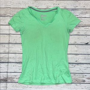 🌵3/$20• NIKE DRI-FIT Athletic V neck Tee shirt
